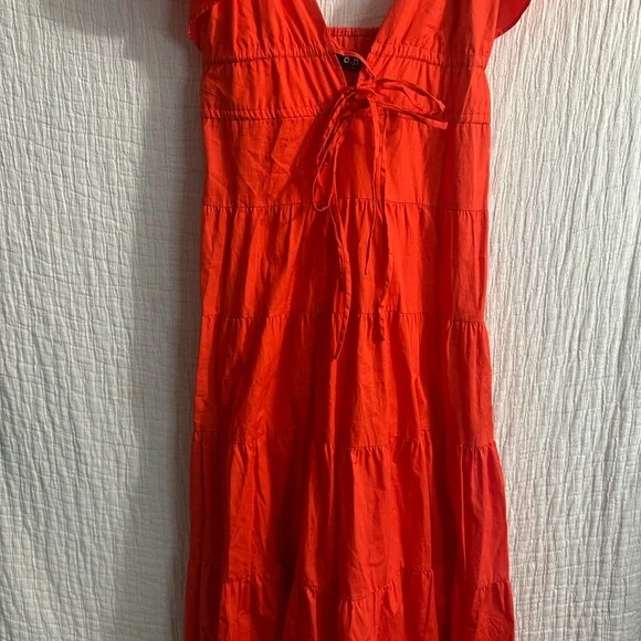 green emerald velvet dress False falling face